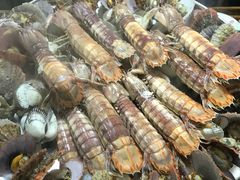 -金渔村海鲜烧烤大排档