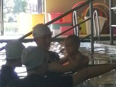 -BlueBubble蓝泡泡婴幼儿游泳会所(合川路店)