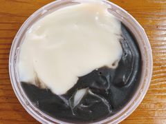 鸳鸯双拼-鞠氏黑芝麻糊(水塔店)