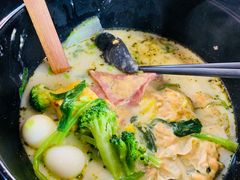 -刁四藤椒麻辣烫(武夷山路店)