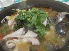 -九门寨石锅鱼烤鱼