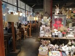 -魔方城市书房(中街益田店)