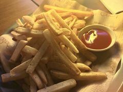 -MARU玛露音乐餐厅(大学路店)