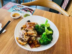 -裕记烧腊连锁餐饮(国商分店)
