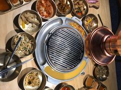 十道正宗韩国小菜-金顺韩式烤肉·网红烤肉店(广利路店)