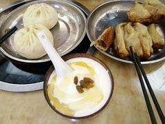 -清真·玛丽亚新疆菜主题餐厅(浙江中路店)