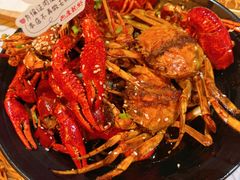 -巴厘龙虾·榜首油焖大虾(音乐学院·沿江酒馆店)