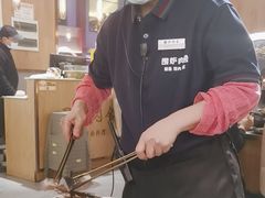 -围炉肉舍丹东海鲜烤肉·烤活鳗(步行街店)