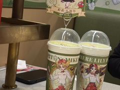 -海底捞火锅(新松江路生日主题店)