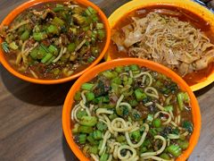 -玲玲米粉·新疆现炒米粉(大十字总店)