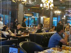 大堂-爱啤精酿·民谣酒馆(滨江店)