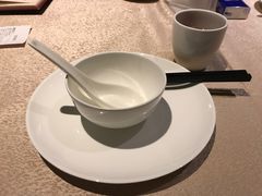 餐具摆设-炳胜品味(珠江新城店)
