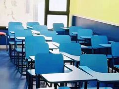 -LILY英语思维馆(玉泉路店)