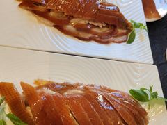 酥香嫩果木烤鸭-正德楼果木烤鸭·渔家菜(东港店)