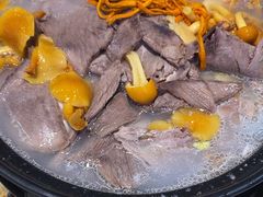 -九寨特色牦牛肉汤锅 羊肉汤锅