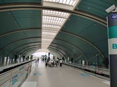 -龙阳路磁悬浮列车总站-停车场