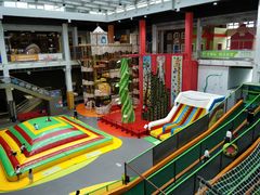 -蒙特利亲子乐园