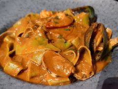 海鲜自制菠菜宽面-G+KITCHEN(龙湖狮山天街店)