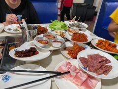 -爱客得牛排海鲜烤肉·火锅自助(春熙路黑金好店)