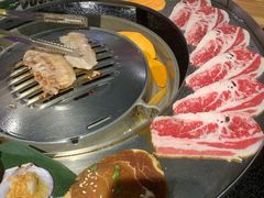 -哈哈碳都·牛肋条无限自助烤肉(宝龙店)
