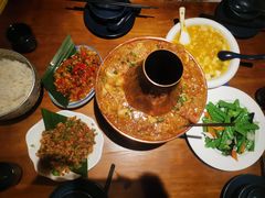 铜锅洋芋鸡-觅山云南菜(泊富ICITY店)