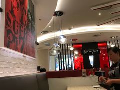 -必胜客(世欧广场店)