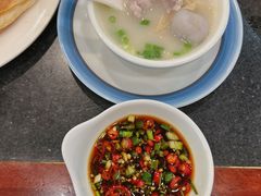 -老来福·非遗酸汤兔(凯旋路店)