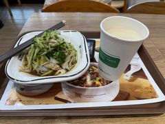 -魏家凉皮(博水商务大厦店)