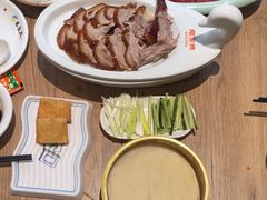 -龙聚德北京烤鸭(沙坪坝华宇A馆店)