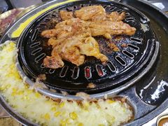 -胡悦里韩式烤肉(芝罘万达广场店)