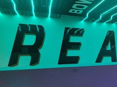 -涨巢·潮玩水疗局