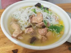 -文山荷鲜居(翠湖店)