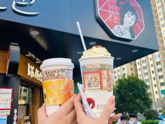 幽兰拿铁-茶颜悦色(九龙仓从前慢茶叶子店)