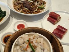 -景月阁空中食府(希尔顿酒店)