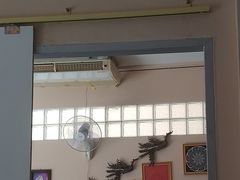 -努鲁纳西它按摩店