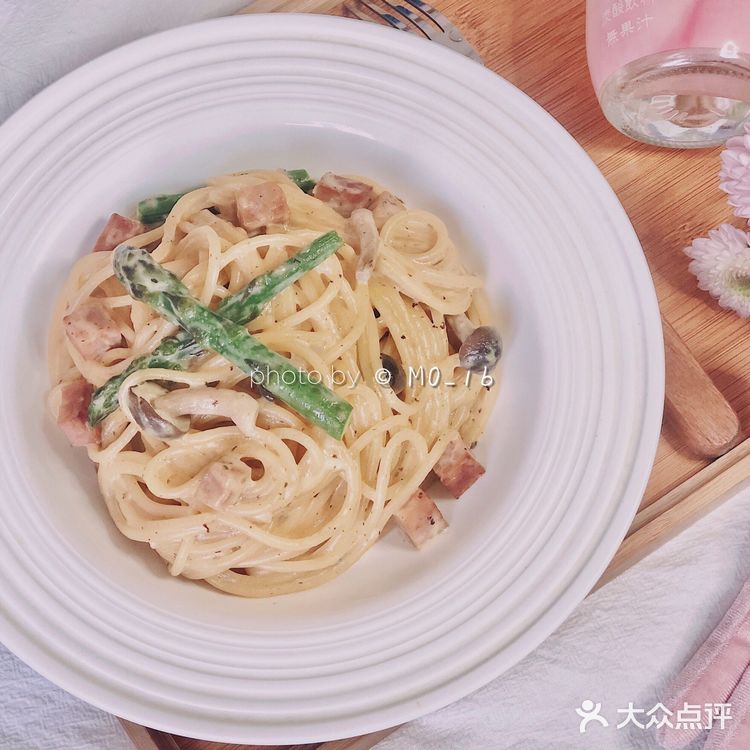 5/2 Saturday ｜ 芦笋午餐肉蛋黄奶酱意面🍝 