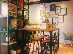 -ZING COFFEE 镜咖啡