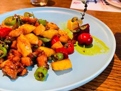 凤梨鸡腿肉-甜阿姨·天台花园私房菜(万松园店)
