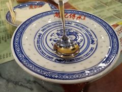 -赵记传承特色牛奶甜品(泉城广场店)