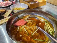 -马路牙子地桌烤肉(工体店)