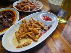 -赵姐猪耳朵饭店