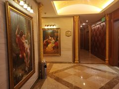 -山明水秀大饭店