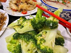 -一哥美食(总店)