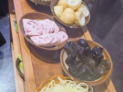 -黔有有贵州酸汤夺夺粉火锅(五味十字店)