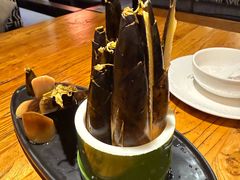 -苹果树下艺术餐厅(宋庄店)