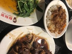 -胡须张鲁肉饭(美食文化馆店)