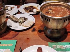 -亚马逊环球美食百汇(新城吾悦广场店)