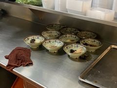 -老谢野馄饨(延安路店)