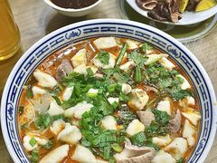 -天发芽·何记葫芦头泡馍·传统小吃(报恩寺街店)