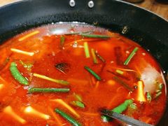 -贵府酸汤牛肉火锅·贵州老字号(飞山街店)